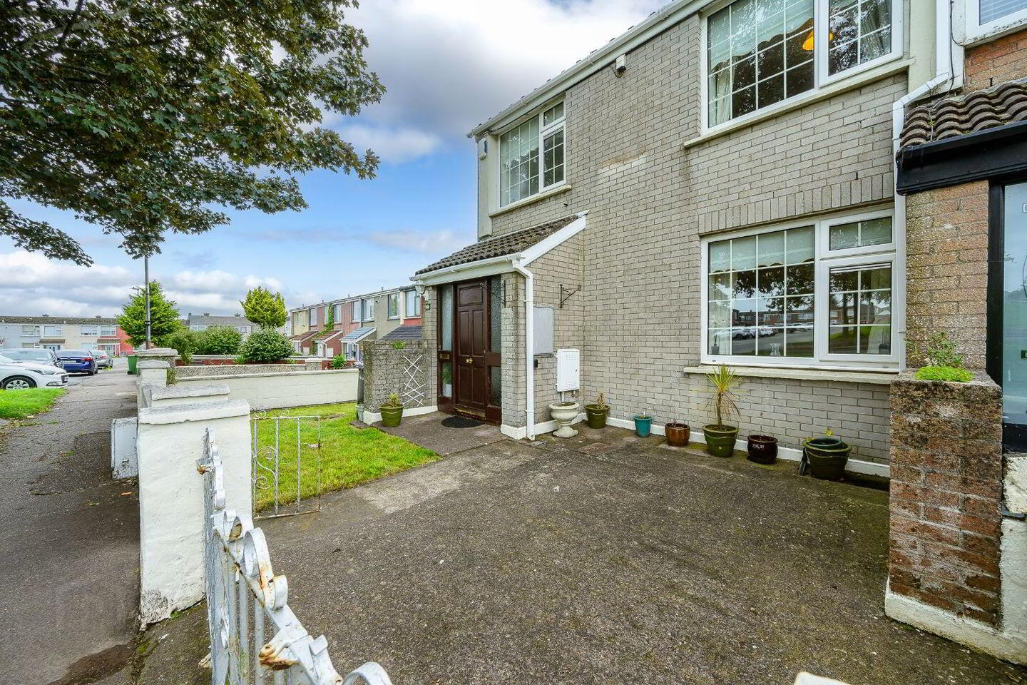 235 Comeragh Park 2 of 39