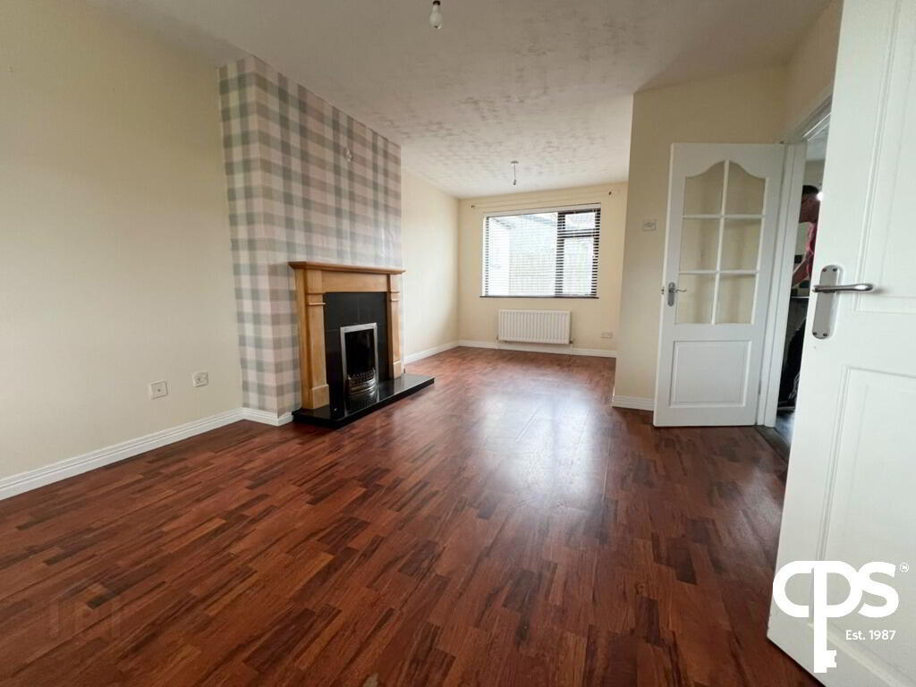 5 Parkmore Drive 2 of 8