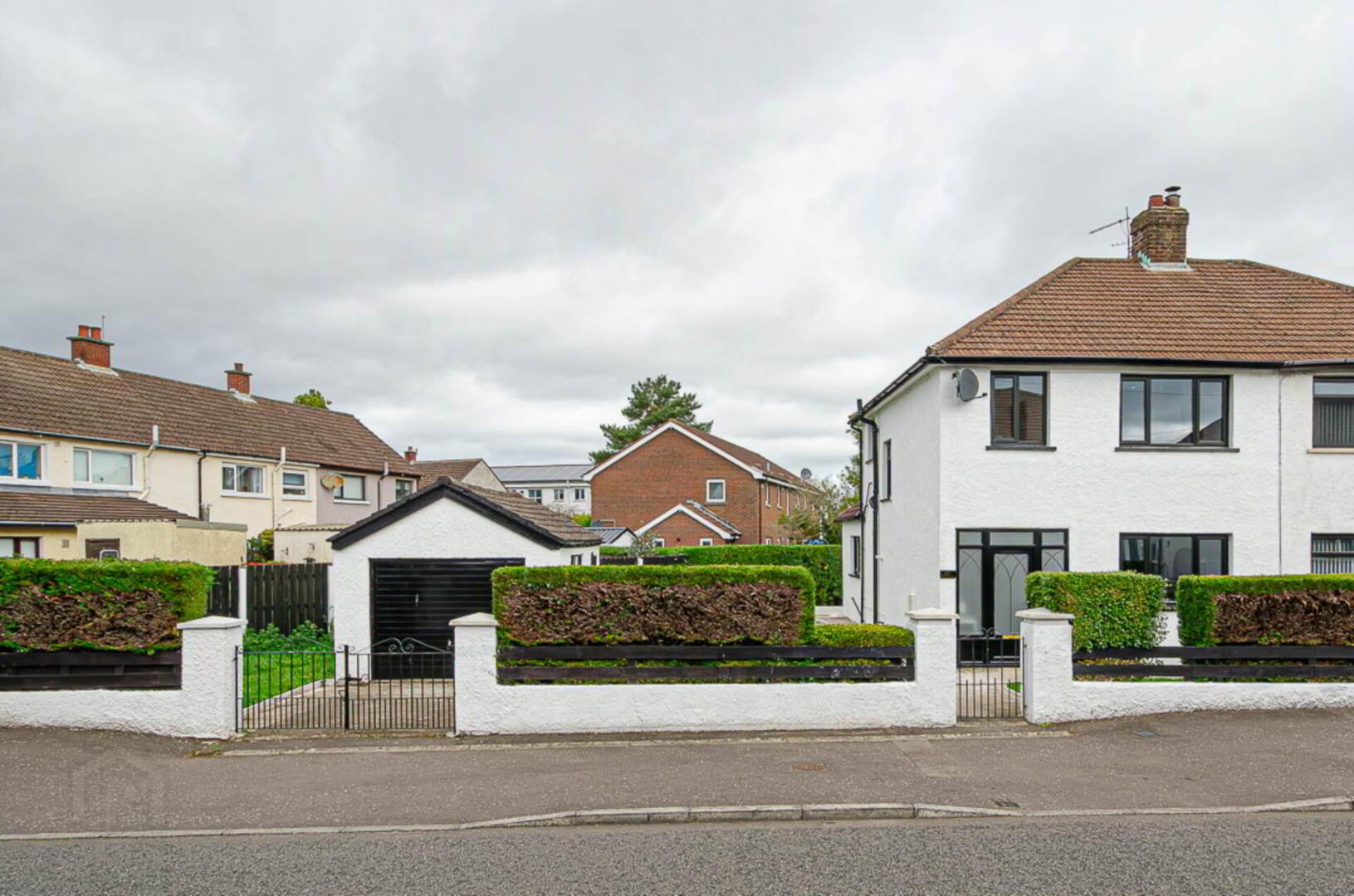 47 Stirling Gardens 2 of 73