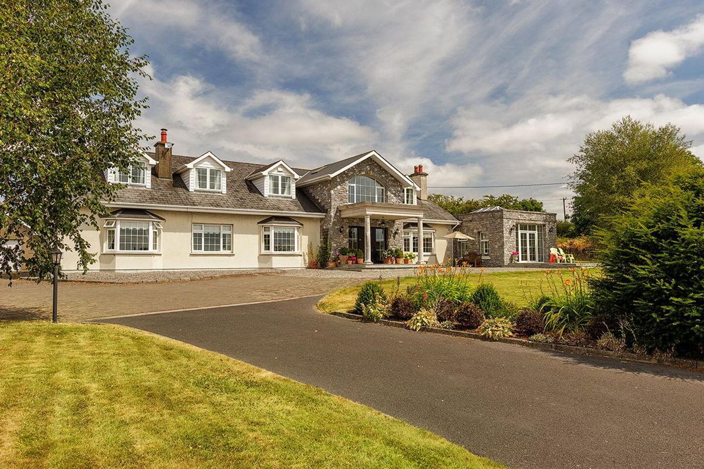 Glebe House, Clonea Lower 2 of 90