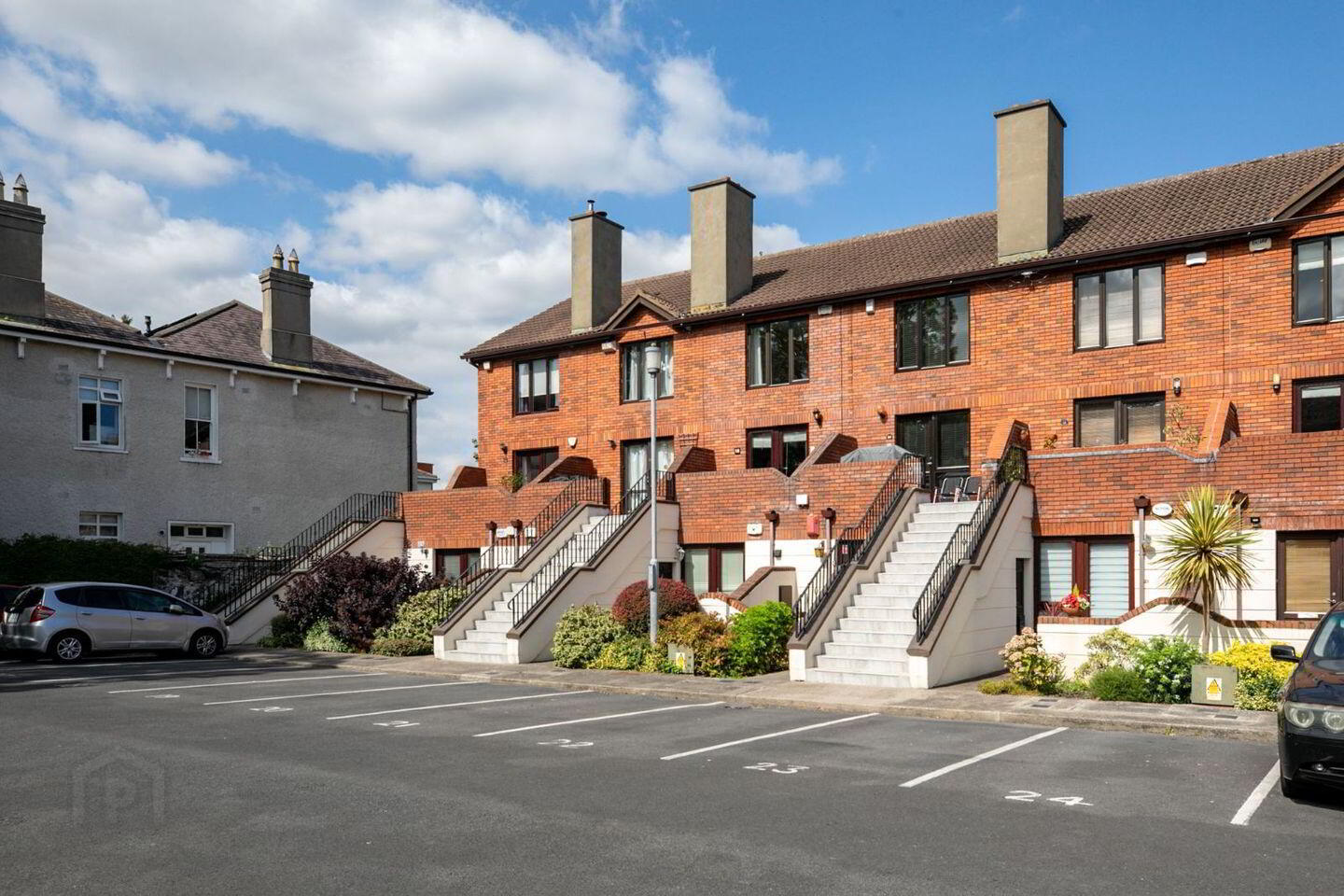 14 Greenlea Place 2 of 25
