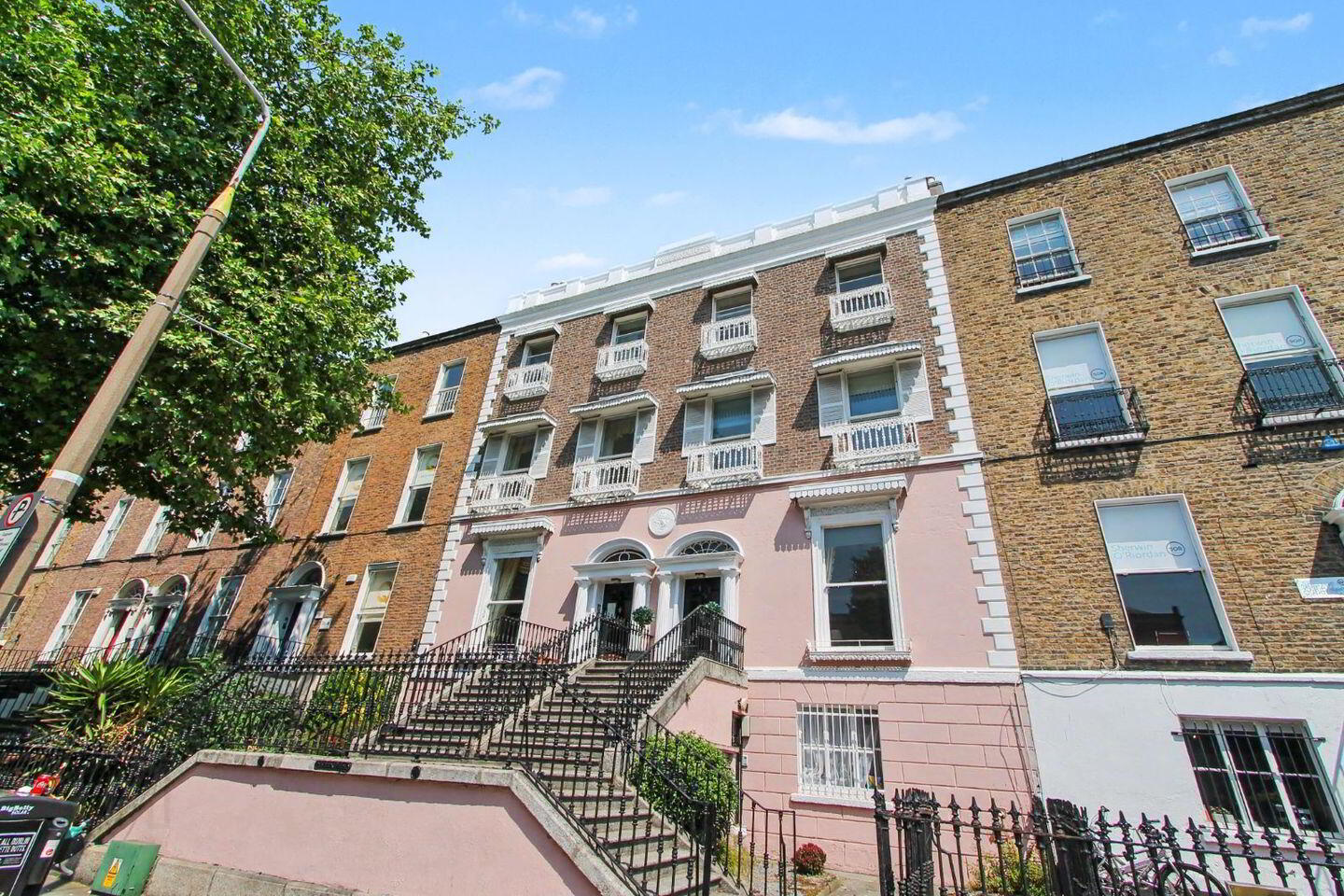 Apartment 4 70/72 Pembroke Road 2 of 12
