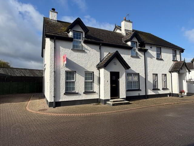 7 Seacourt Mews 2 of 19