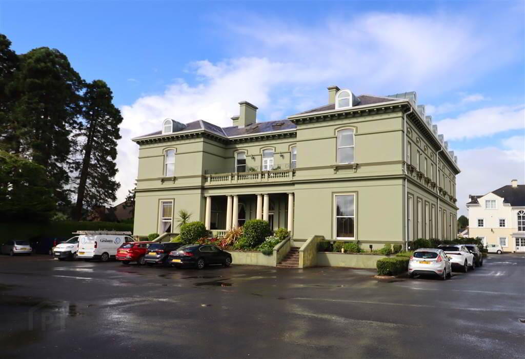 43 Glenmore House 1 of 18