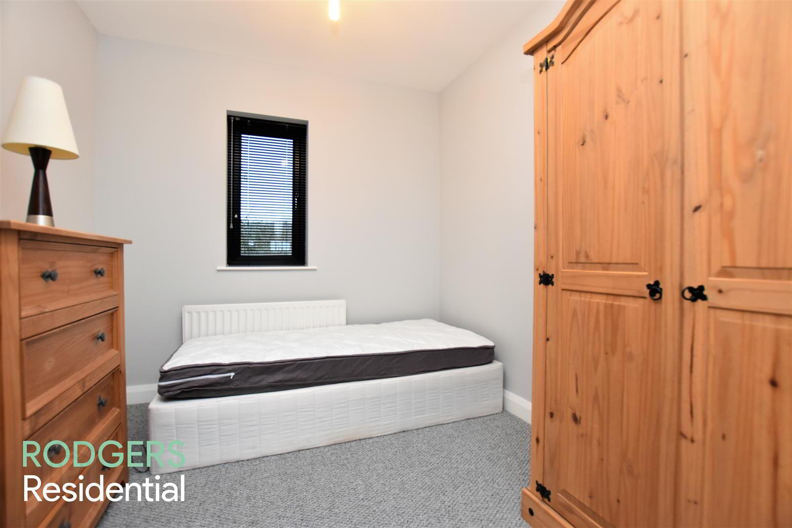 Apt 5 Acorn Lodge, 436 Shore Road 9 of 10