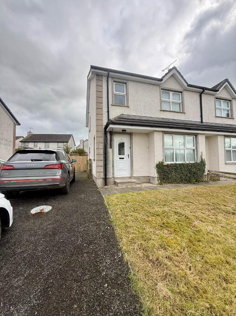 18 Raceview Avenue 18 of 18