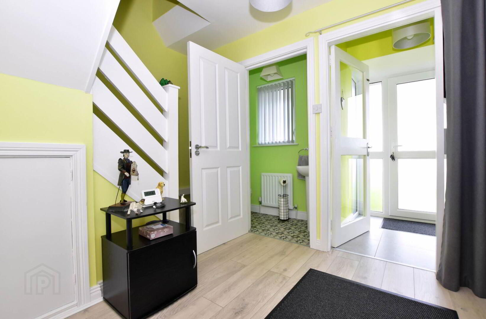 27 Woburn Drive 3 of 24