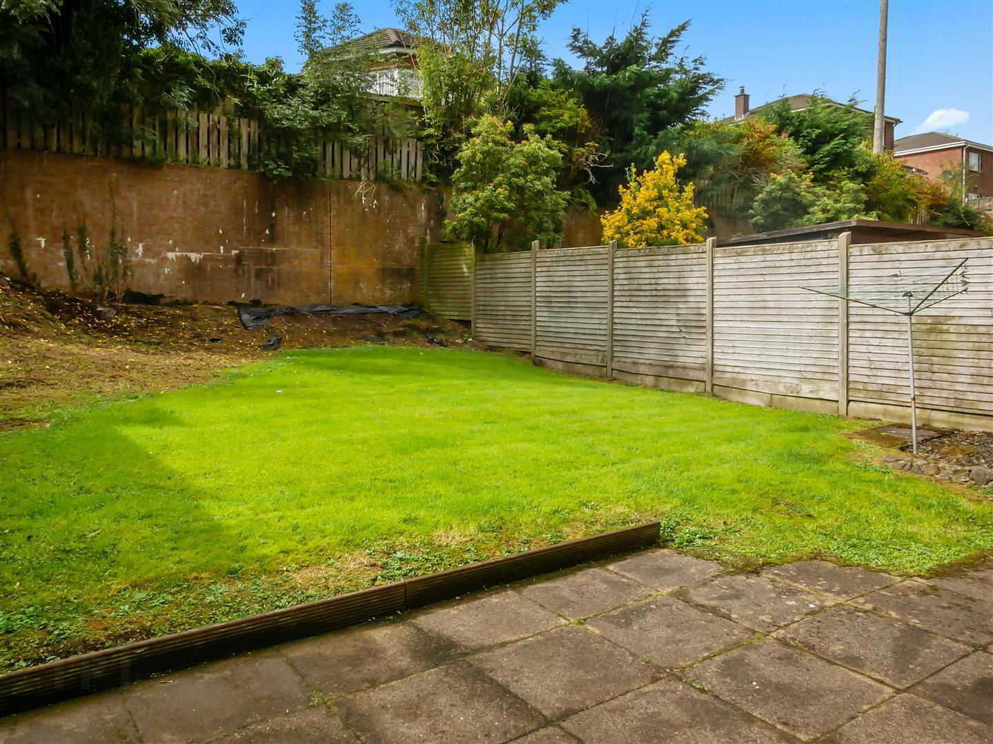 22 Muskett Gardens 11 of 12