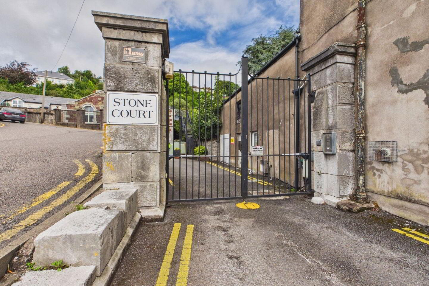 8 Stone Court 1 of 29