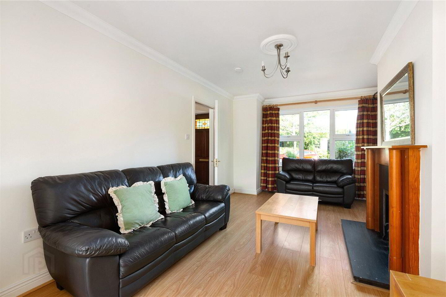 7 Wainsfort Manor Drive 3 of 27