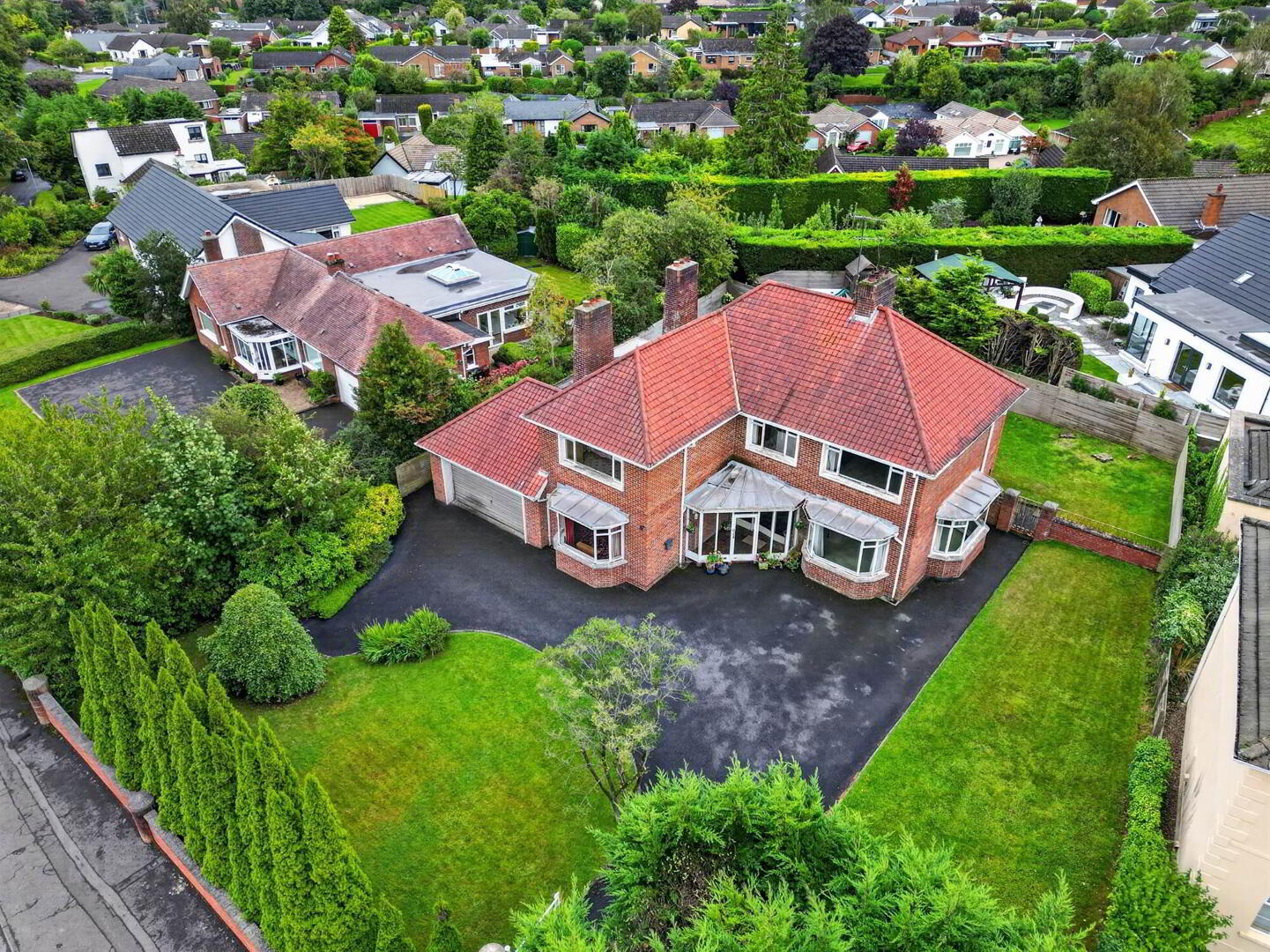 Monte Bre, 136 Upper Malone Road 26 of 27