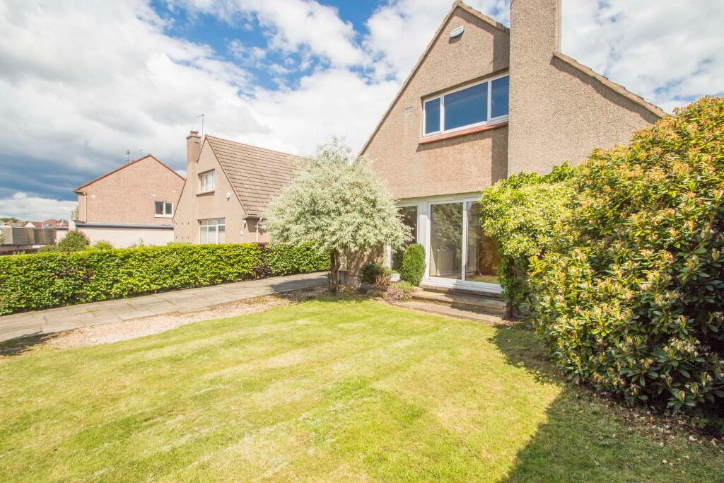 11 Swan Spring Avenue 2 of 16