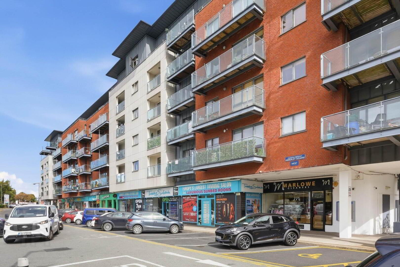 55 Abberley Square 1 of 16