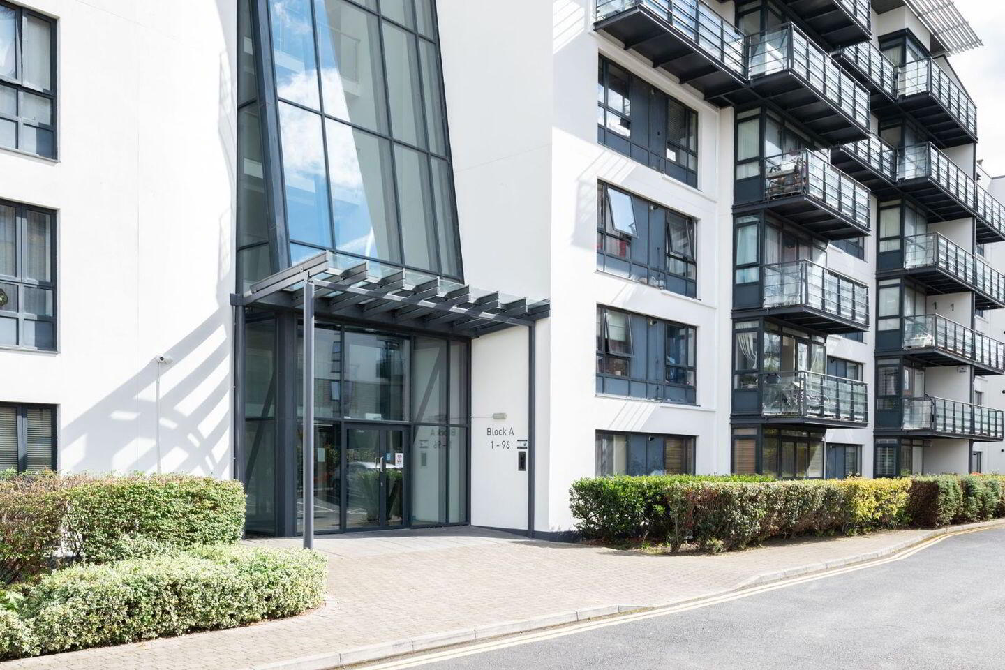 Apartment 66 Block A Lymewood Mews 2 of 17