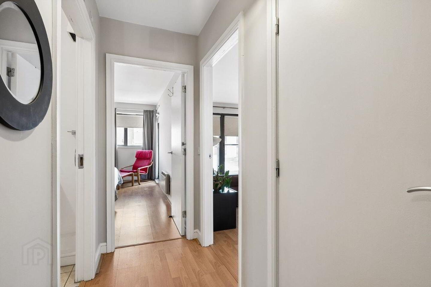 Apartment 71 South Gate Apartments 2 of 18