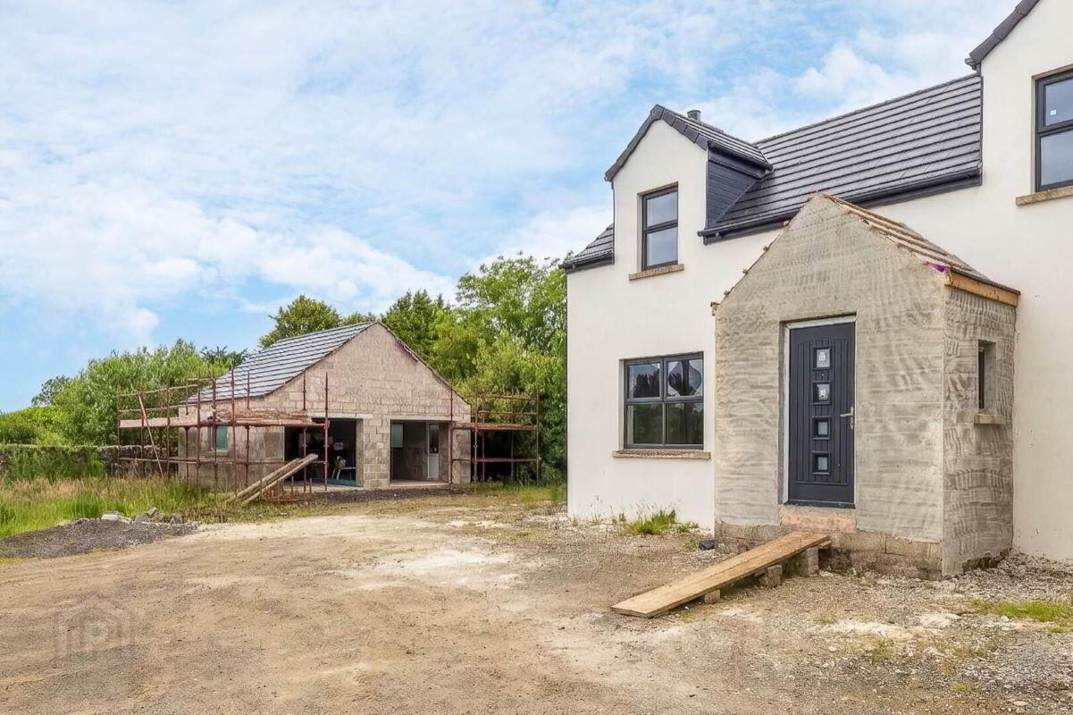 45A Ballymacvea Road 2 of 36