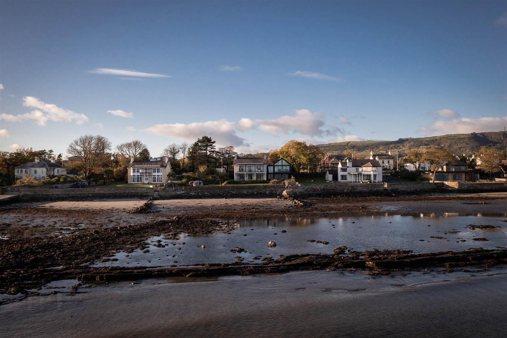 Water's Edge, 13 Shore Road 1 of 62