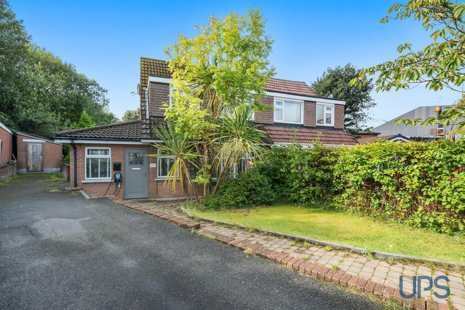 27 Orchardville Gardens 34 of 34