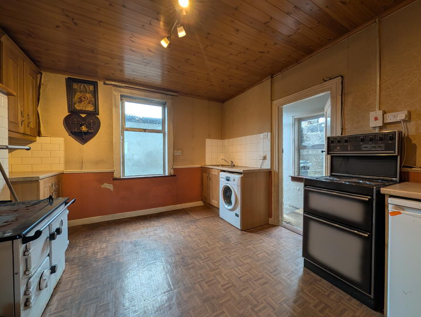 Sation View, Teeling St 3 of 20