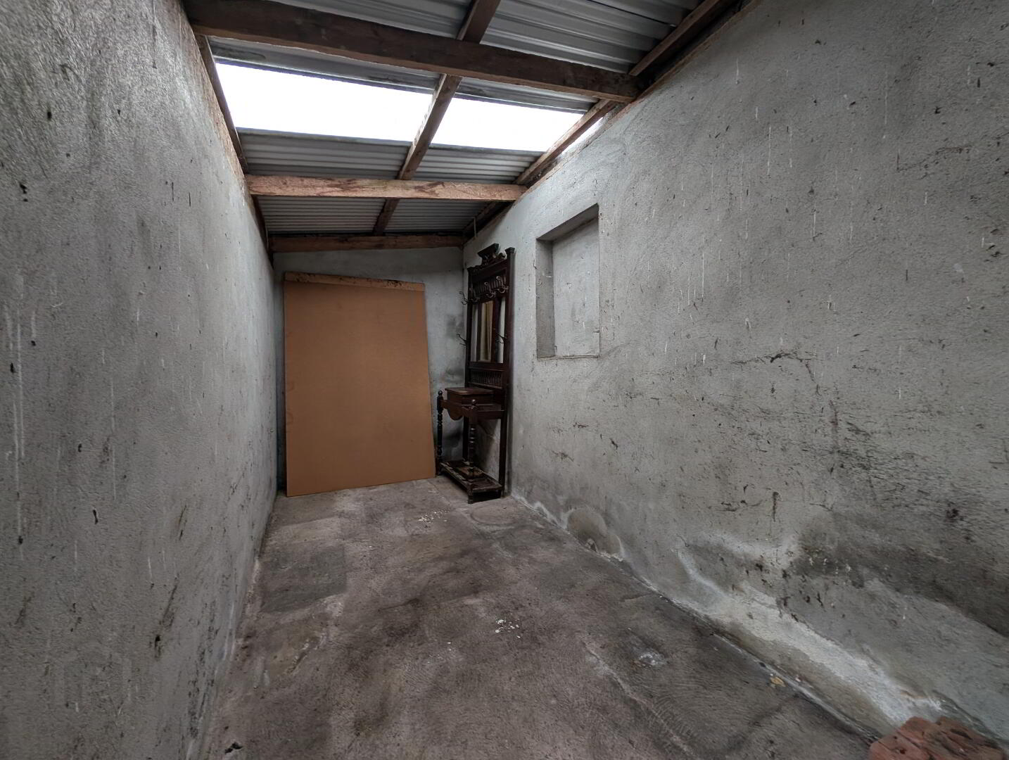 Sation View, Teeling St 20 of 20