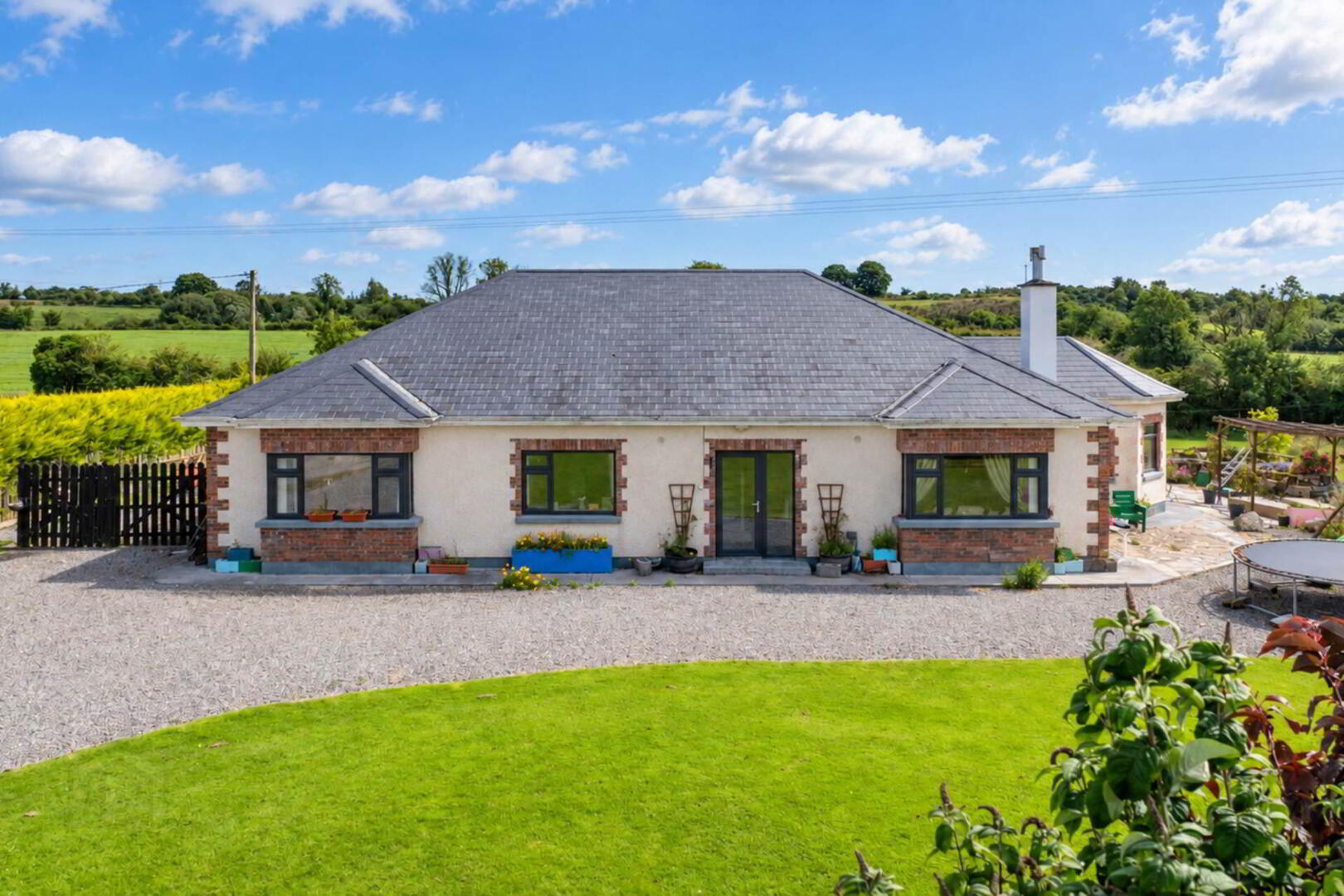 Isleham House, Tullytreane 1 of 40