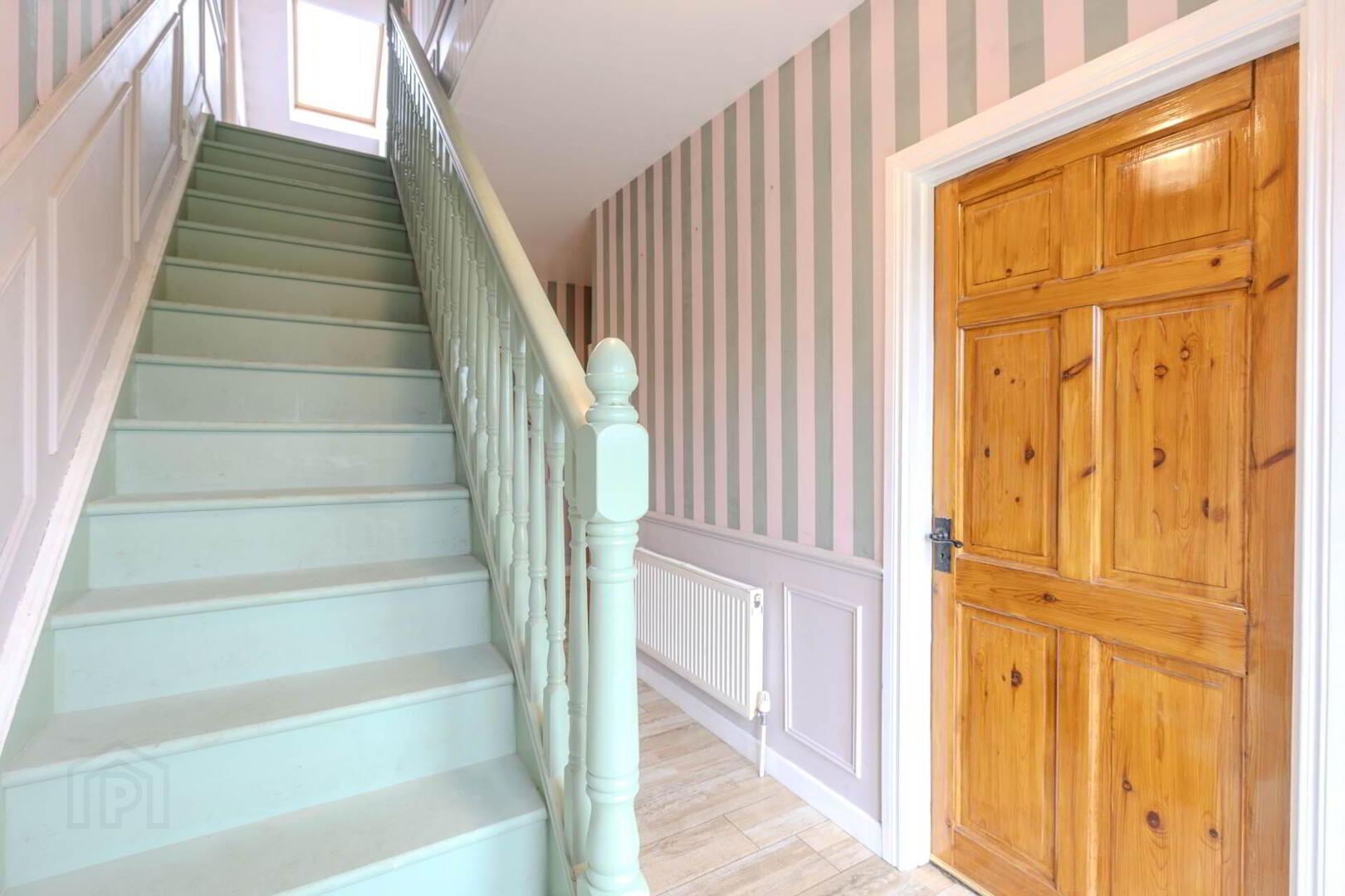 Isleham House, Tullytreane 3 of 40