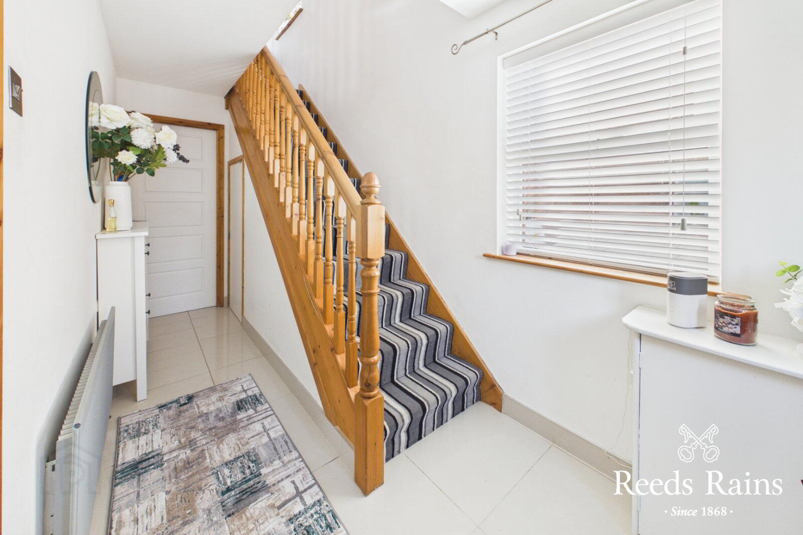 85 Meadowvale Crescent 2 of 31