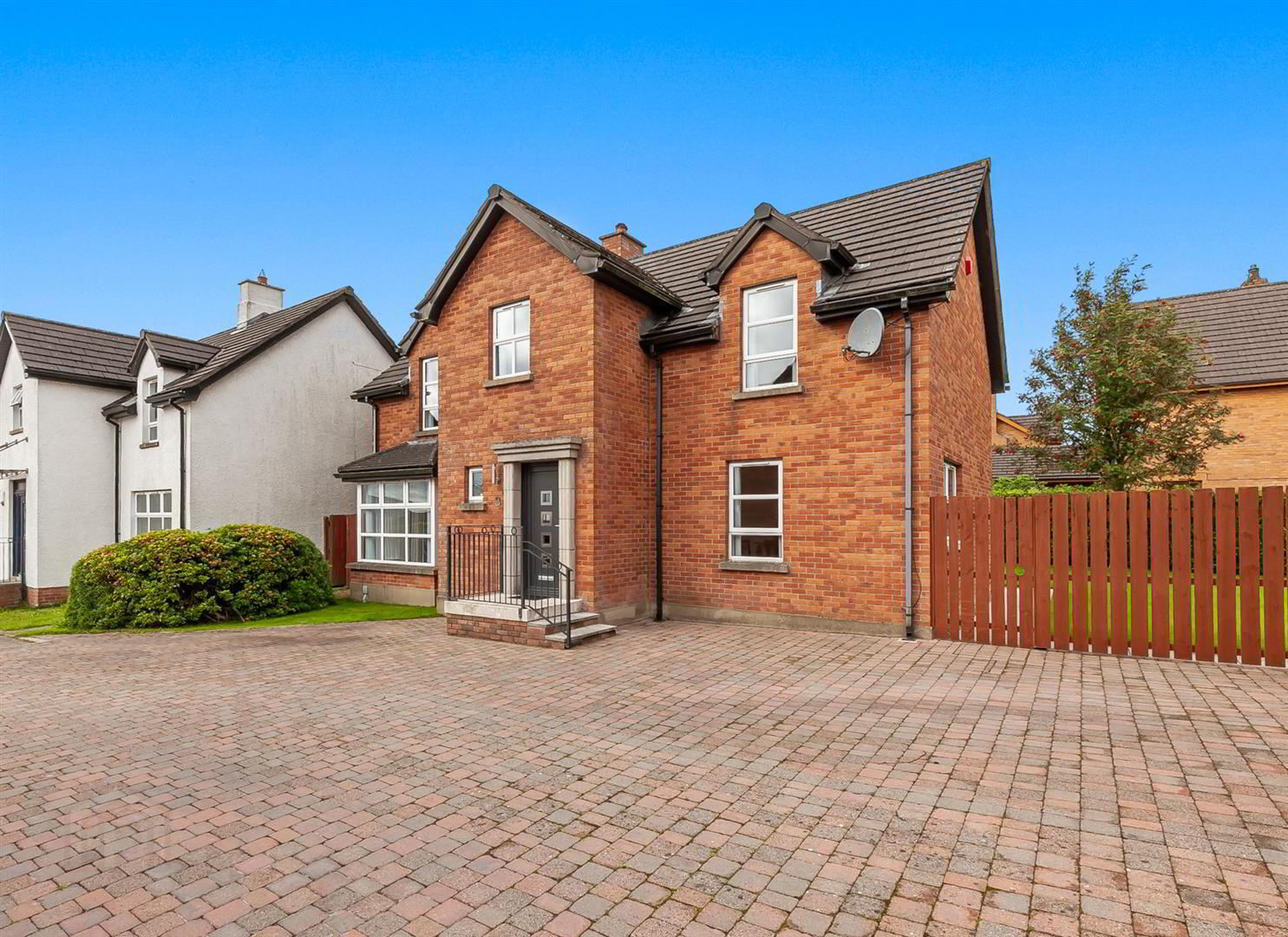 3 Fernridge Drive 2 of 35