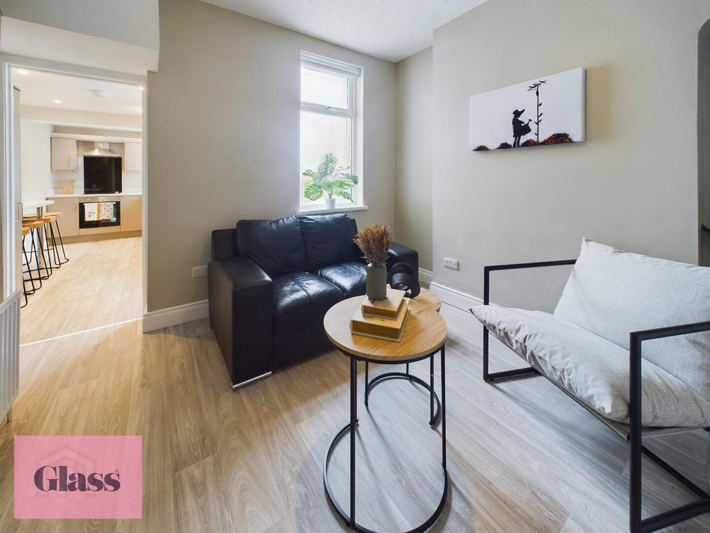 Room 3, 46 Portmore Street 3 of 46
