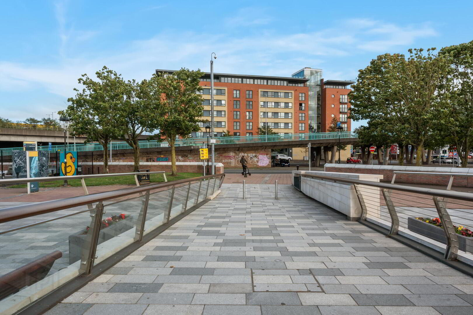 34 Quay Gate 21 of 22
