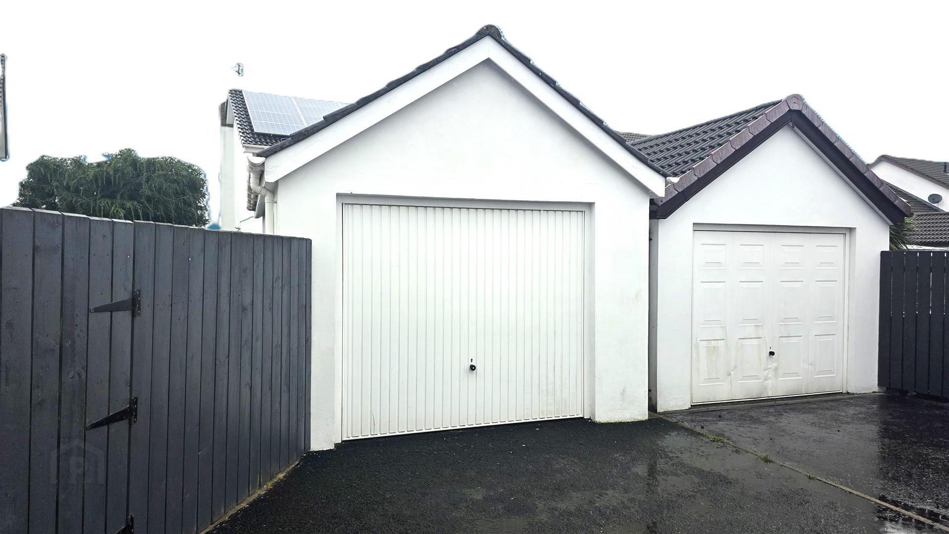 95 Parklands 3 of 52