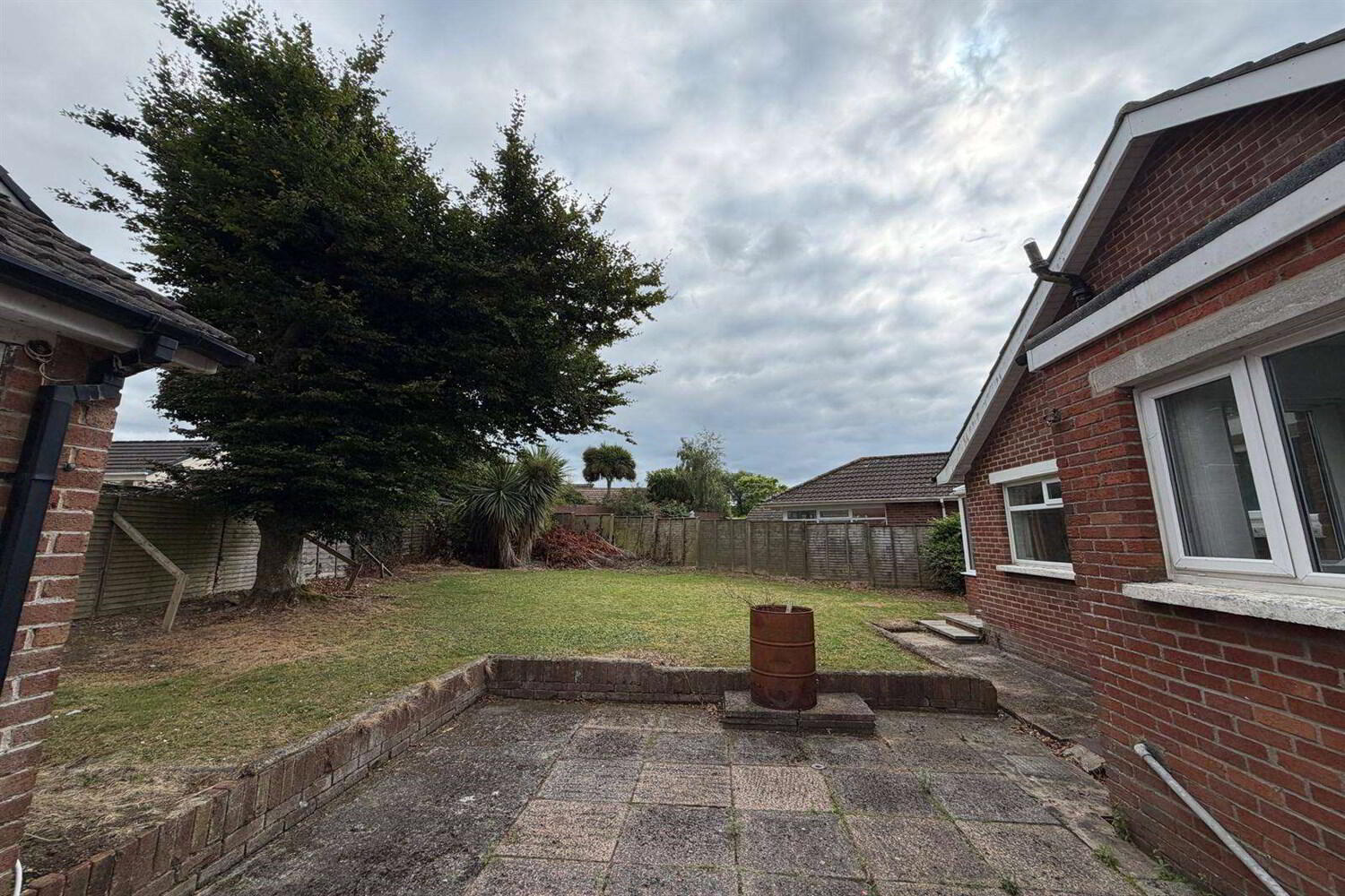 2 Heatherstone Road 18 of 19