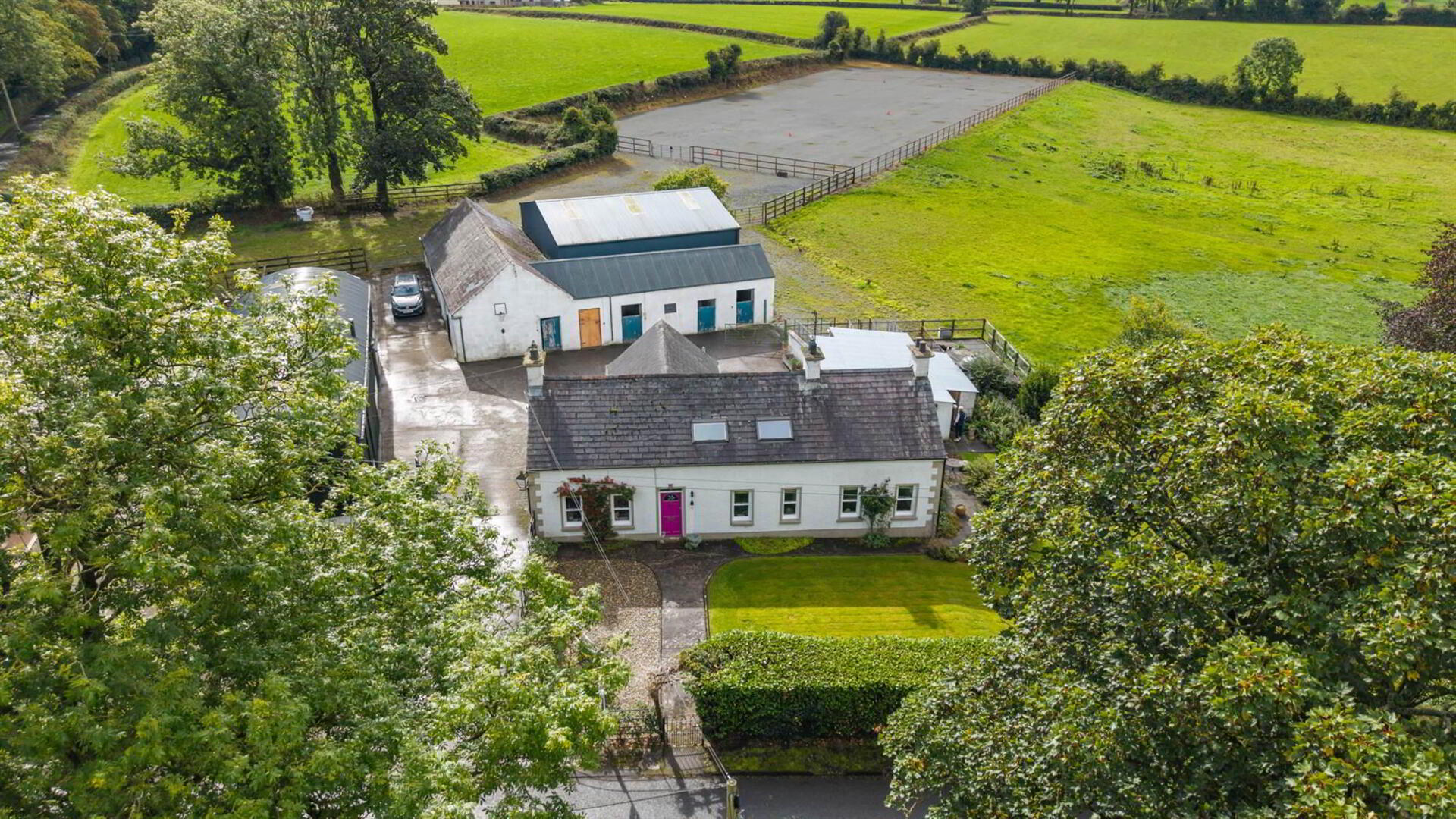 Wayside Cottage, 53 Ballinderry Road 2 of 60