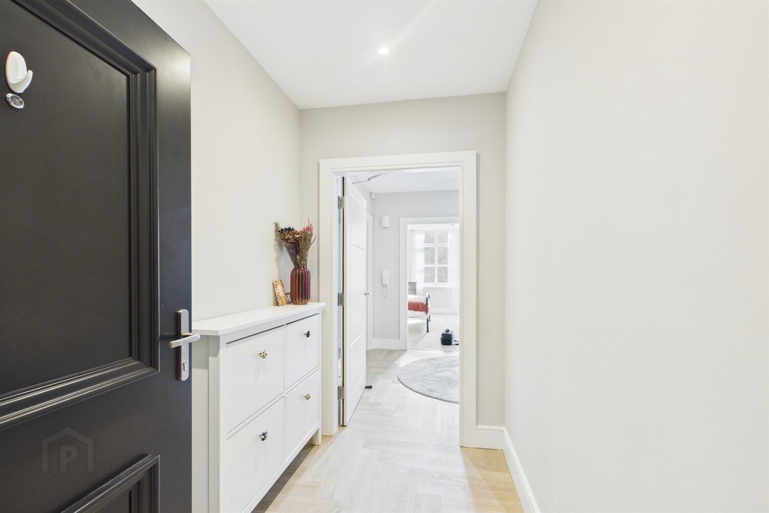 Apartment 10 1 Lacefield 27 of 28