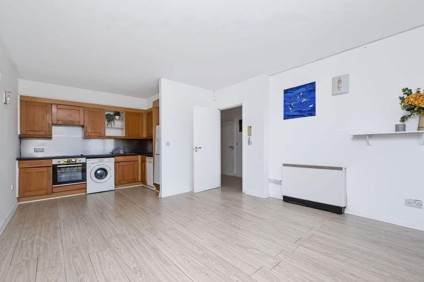 Apartment 101 College View 3 of 17