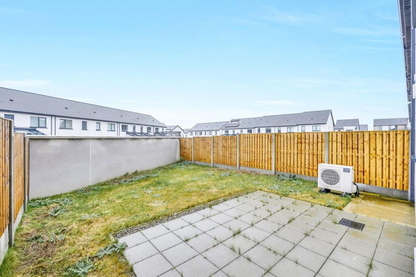 6 Skylark Way 17 of 18
