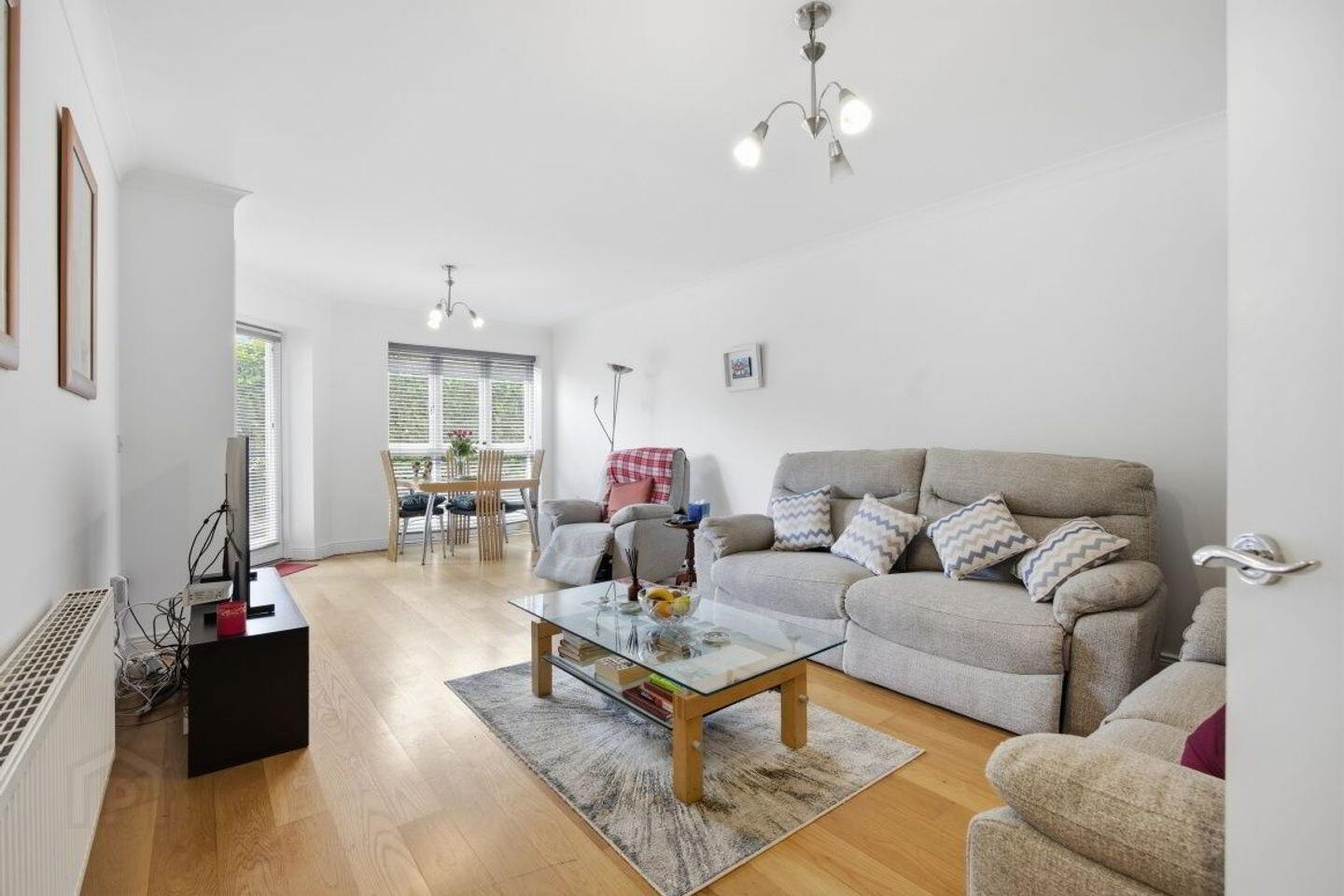 Apartment 3 Rathmore 3 of 15