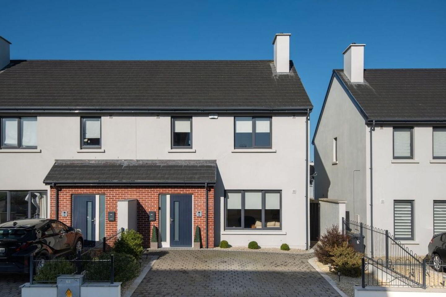8 Newpark Drive 1 of 27