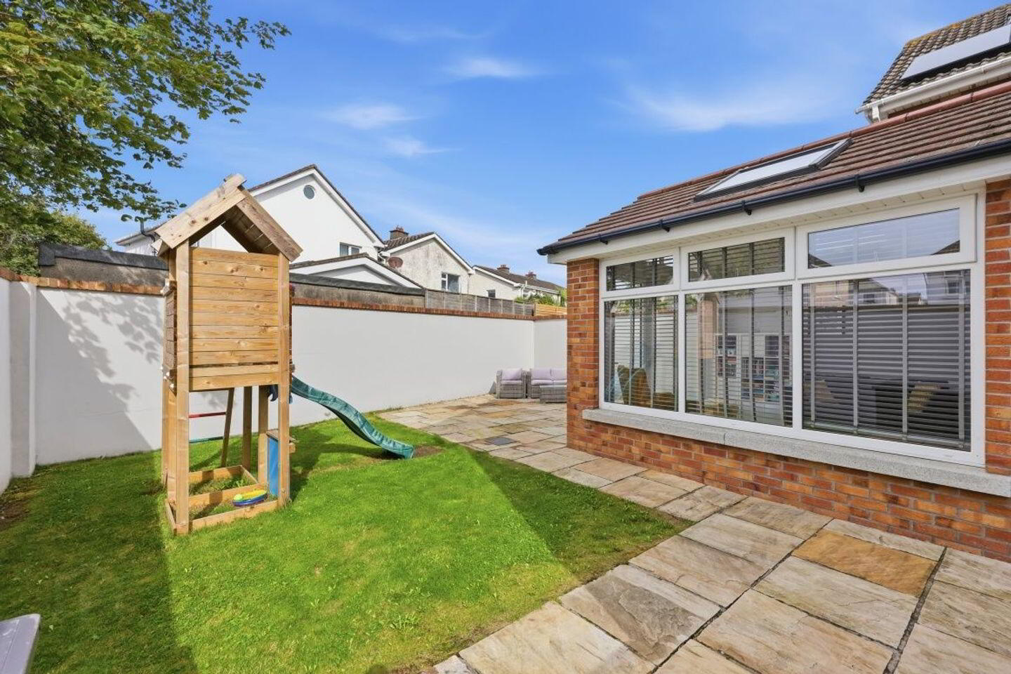24a Portmarnock Crescent 30 of 31