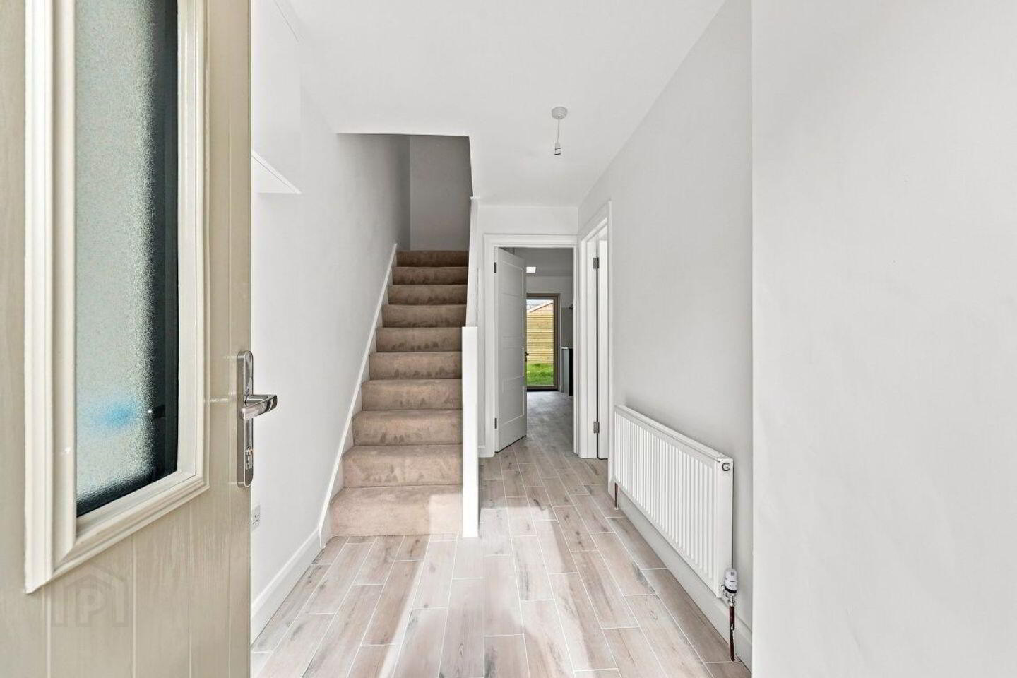 87 Saint Anne's Square 2 of 17