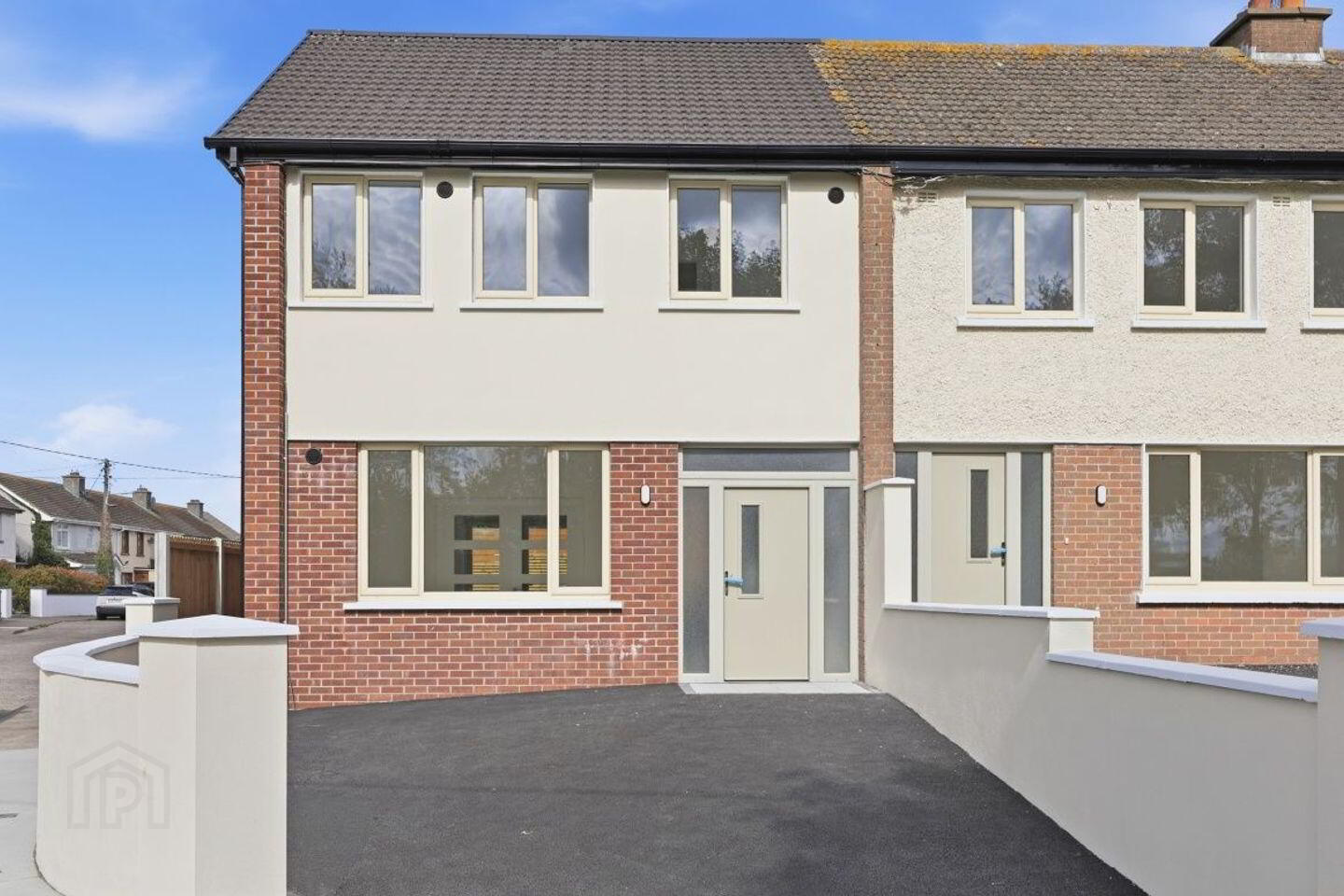 87a Saint Anne's Square 1 of 17