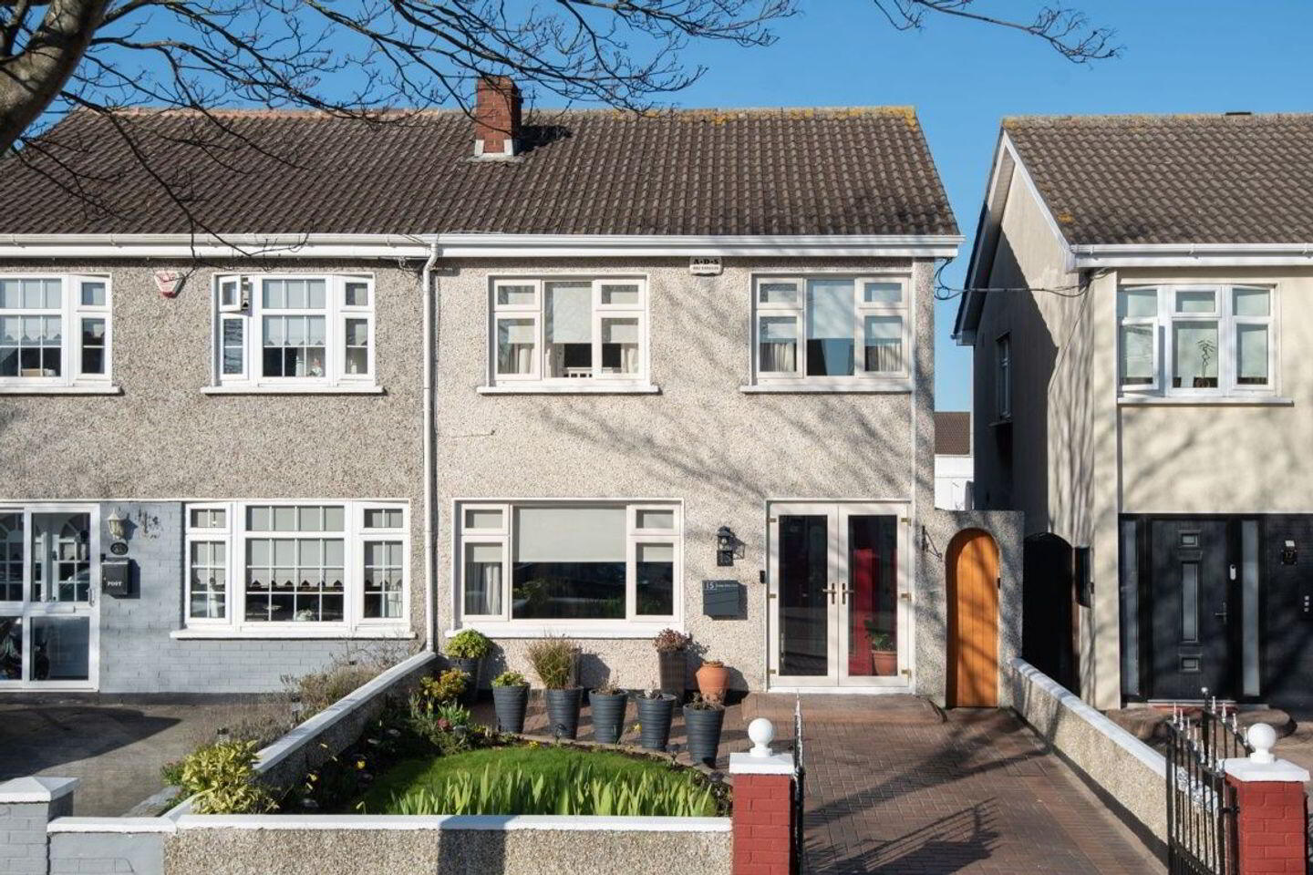 15 Grange Abbey Grove 1 of 24