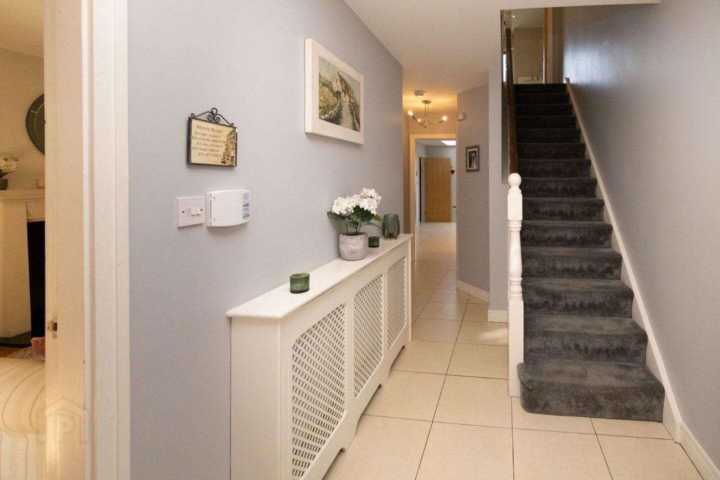 8 Blackthorn Hill Crescent 2 of 36