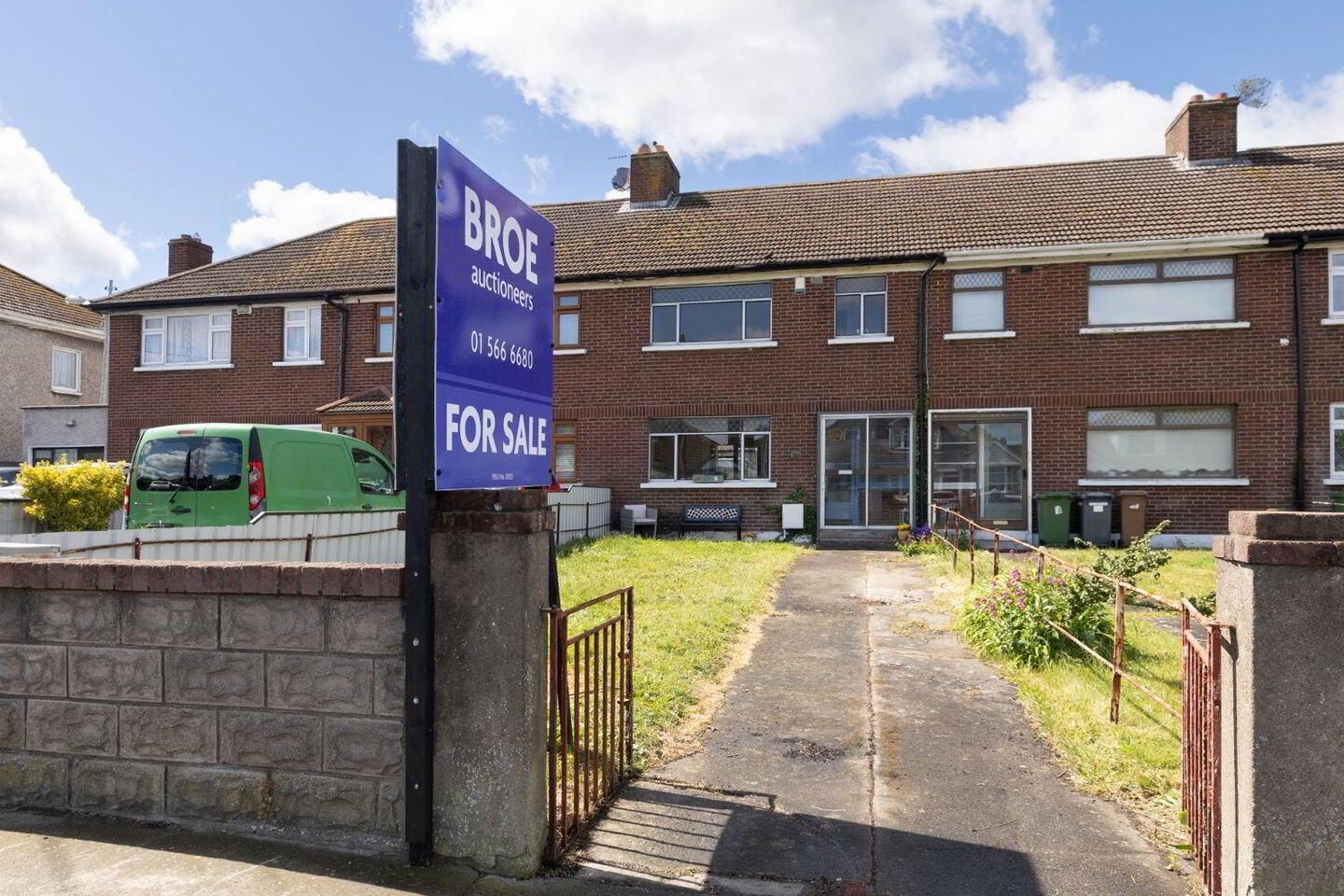 118 Walkinstown Road 1 of 28