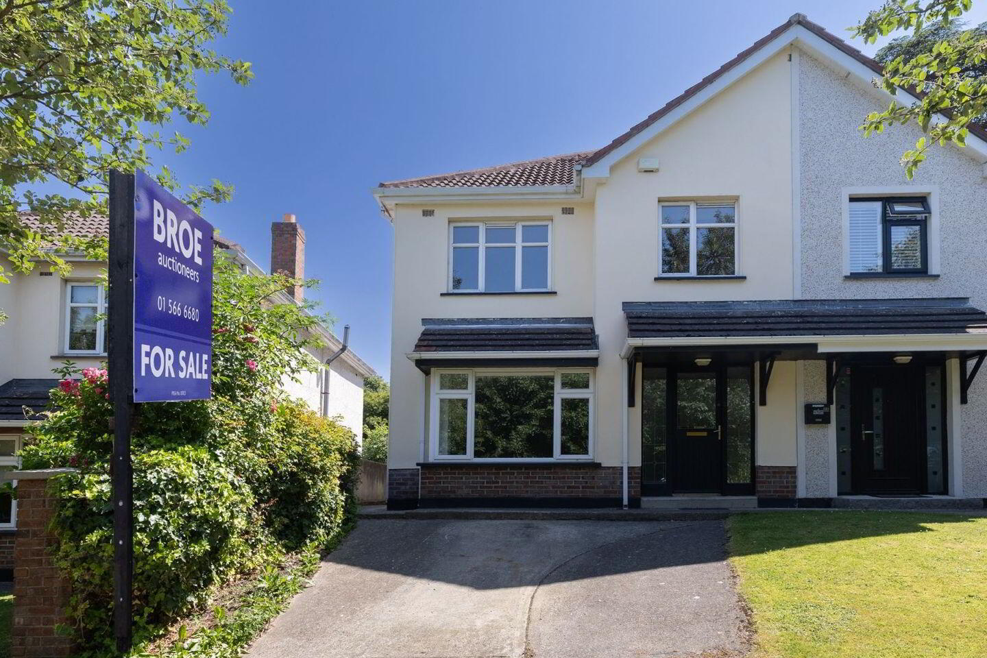 2 Monastery Heath Avenue 1 of 31