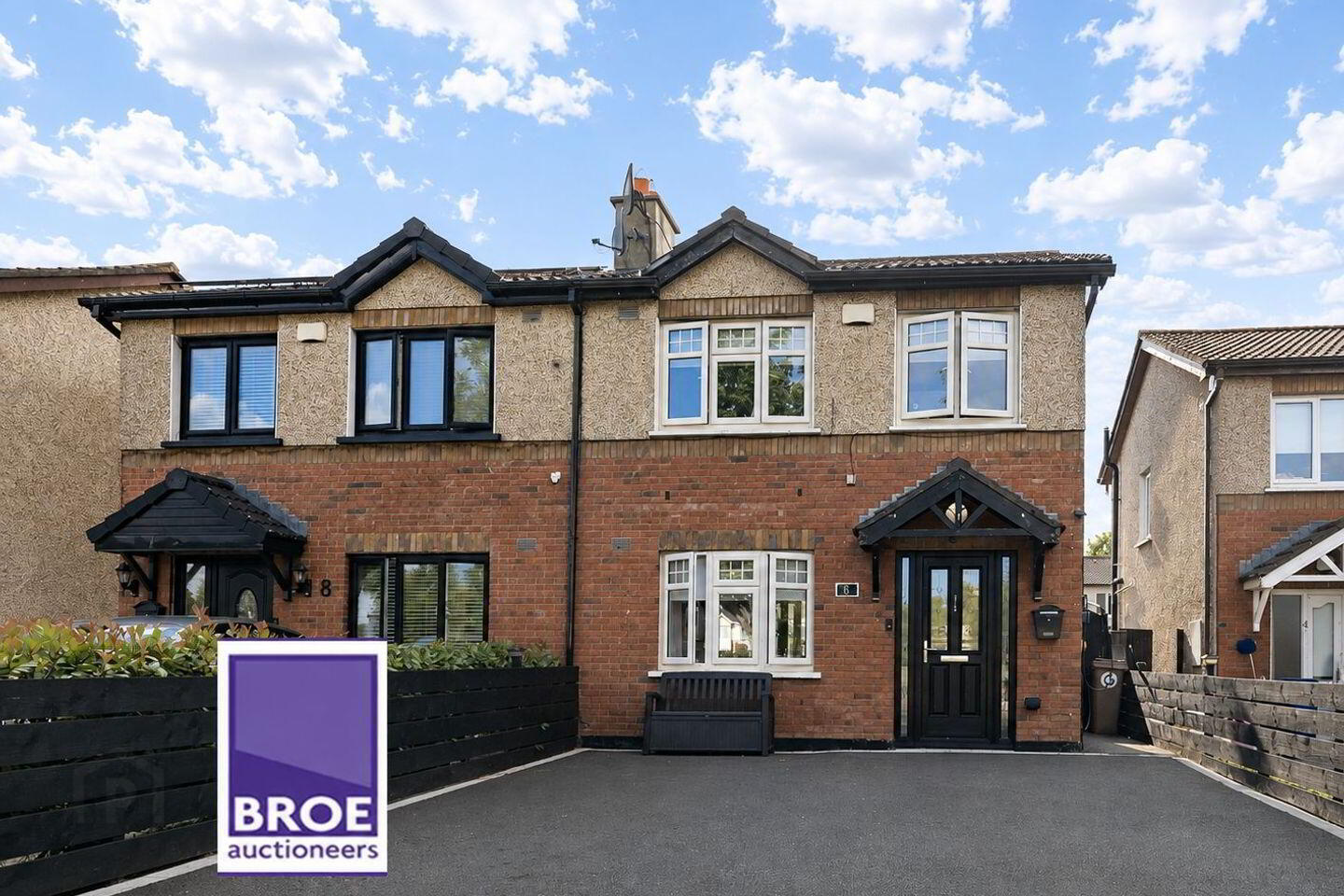 6 Castlegrange Green 1 of 31
