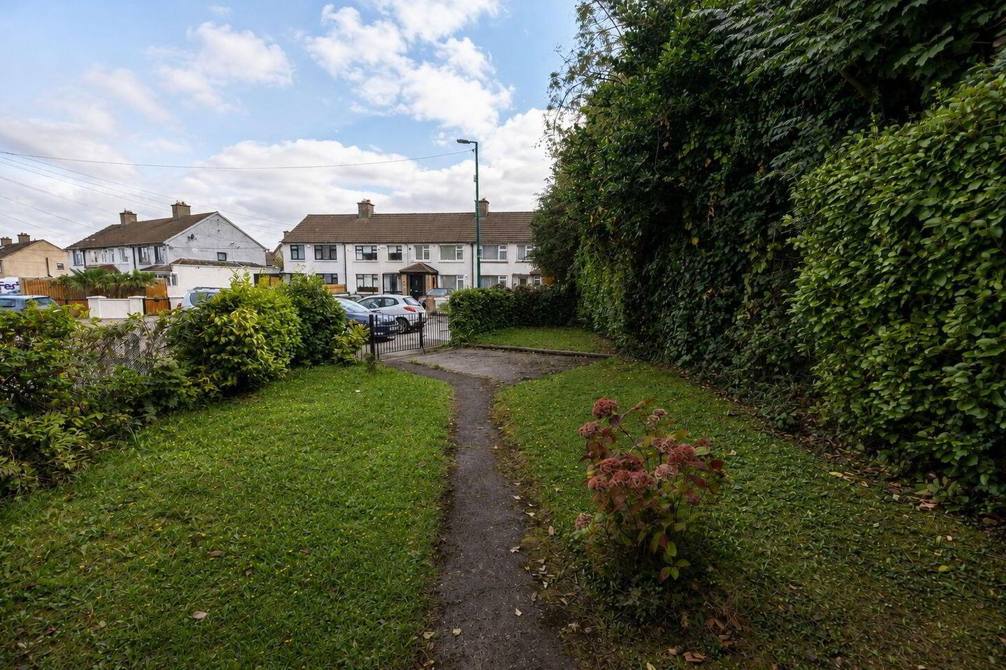 65 Walkinstown Park 2 of 25