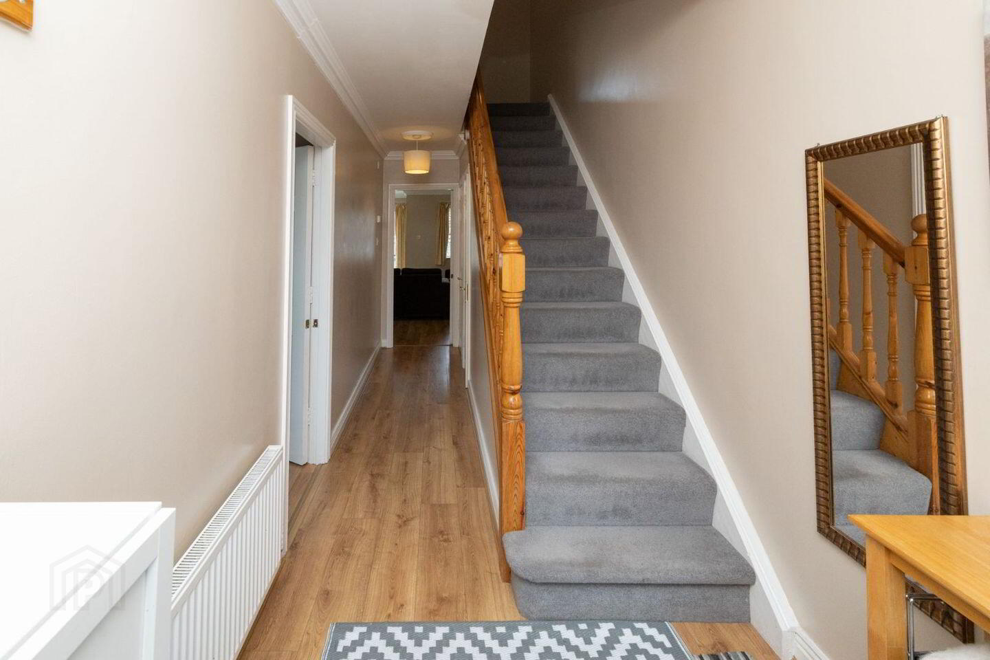 16 Newlands Manor Court 2 of 30