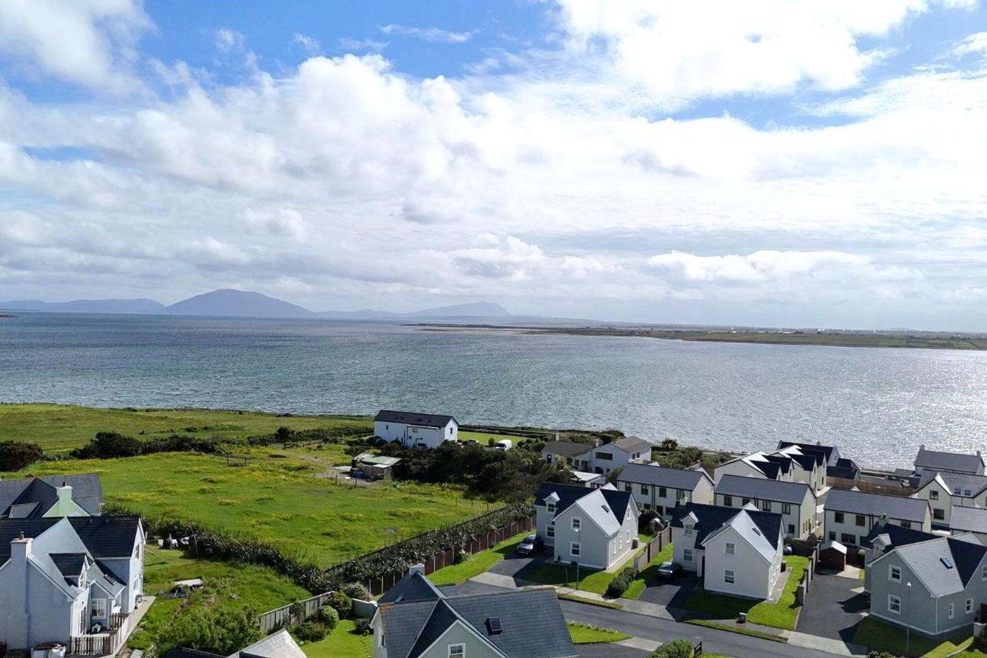 16 Cuan Oisri 22 of 22