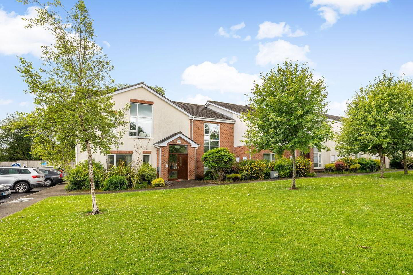 Apartment 19 College Farm Woods 1 of 17